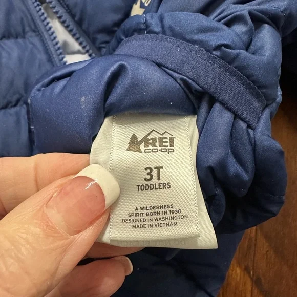 REI Kids' Puffer Jacket - Light Gray - Picture 3 of 4
